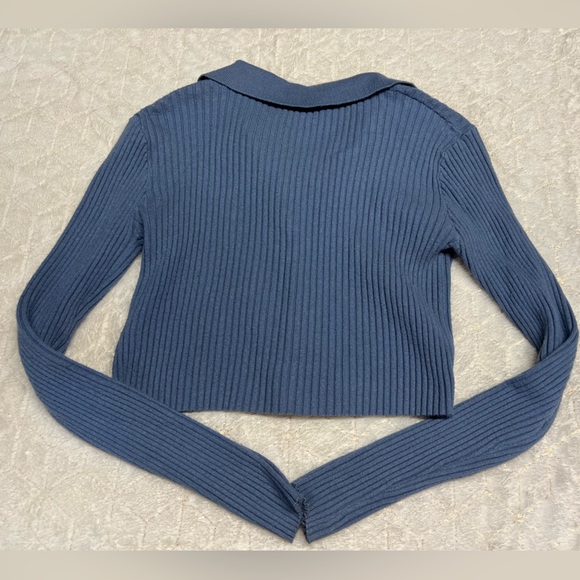 Zip Front Cropped Cardigan Sweater - Picture 4 of 6